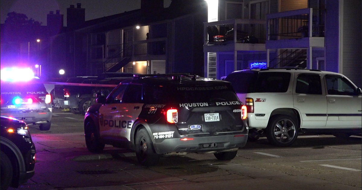 One dead in Southwest Houston shooting at apartment complex | FOX 26 ...