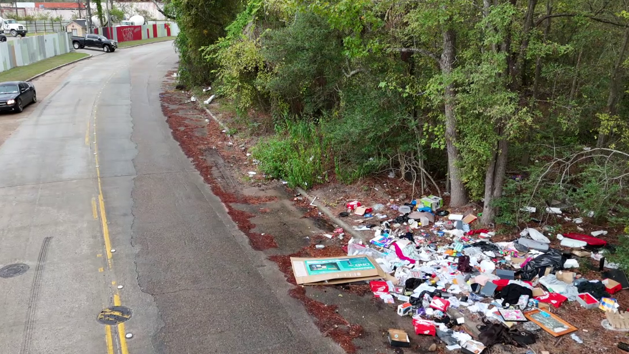 Local business cleans up ‘Corridor of Cruelty’ area where 4 dogs were found dumped in garbage bags