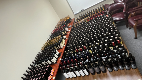 Barricaded suspect in Pearland in custody after 3-hour standoff