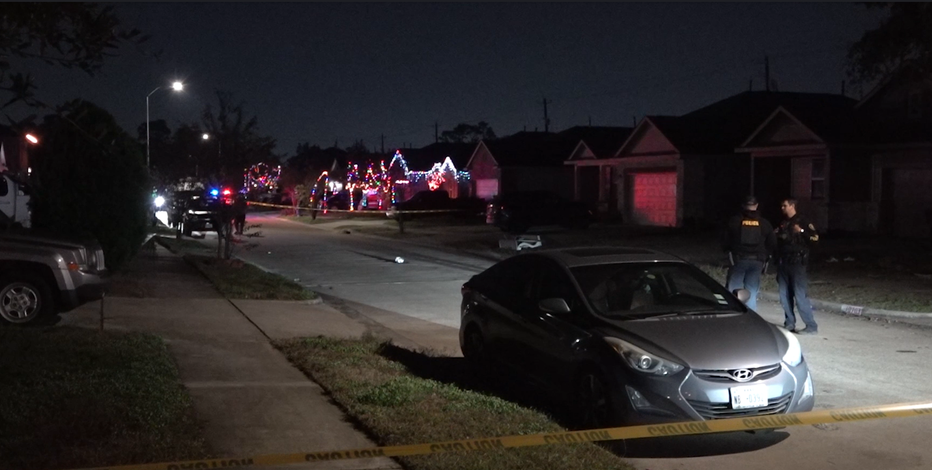 1 teen dead, 1 teen critically injured in drug-deal shooting: police