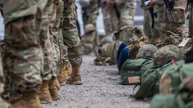 Texas governor sends 400+ more soldiers to US-Mexico border