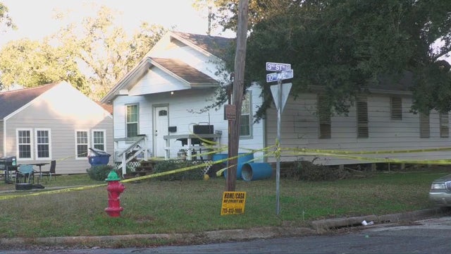 Texas City shooting: Teen shot by brother, father dies trying to save him, police say
