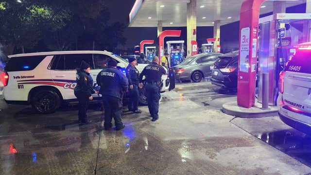 Possible intoxicated wrong-way driver arrested in northeast Harris County