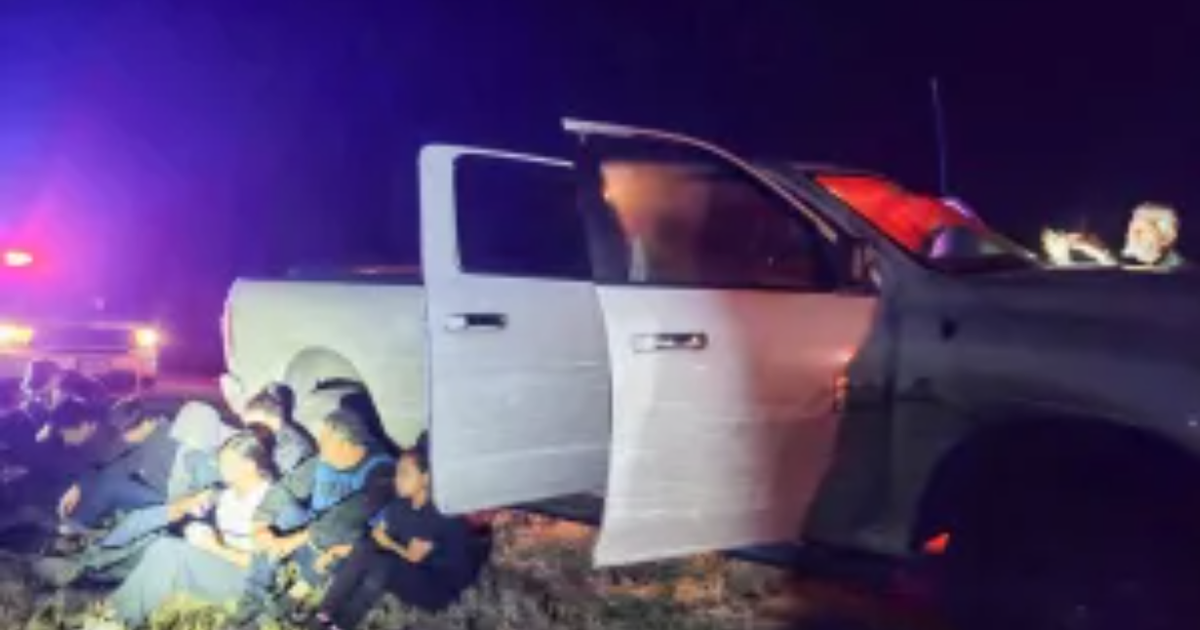 Texas Border Patrol intercepts human smuggling attempt in Laredo | FOX ...