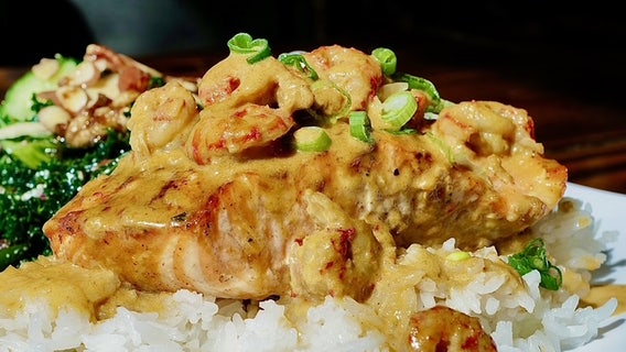 Both HUGHiE’S locations in Houston participating in Eat Drink HTX