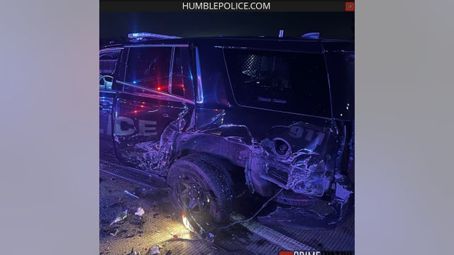 Humble officer trapped in cruiser after crash during traffic stop