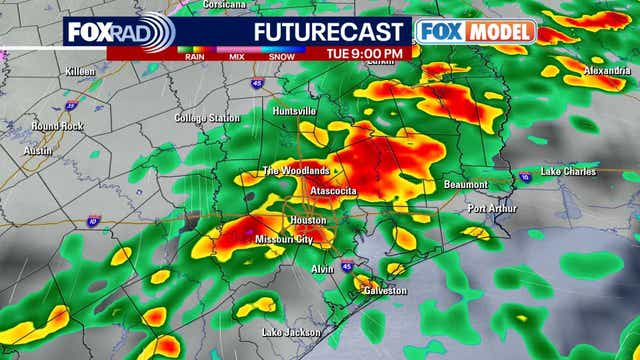 Houston weather: Storms possible Tuesday night, arctic blast rolling in