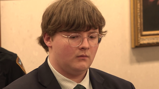 Houston man found guilty of stabbing his twin sister to death