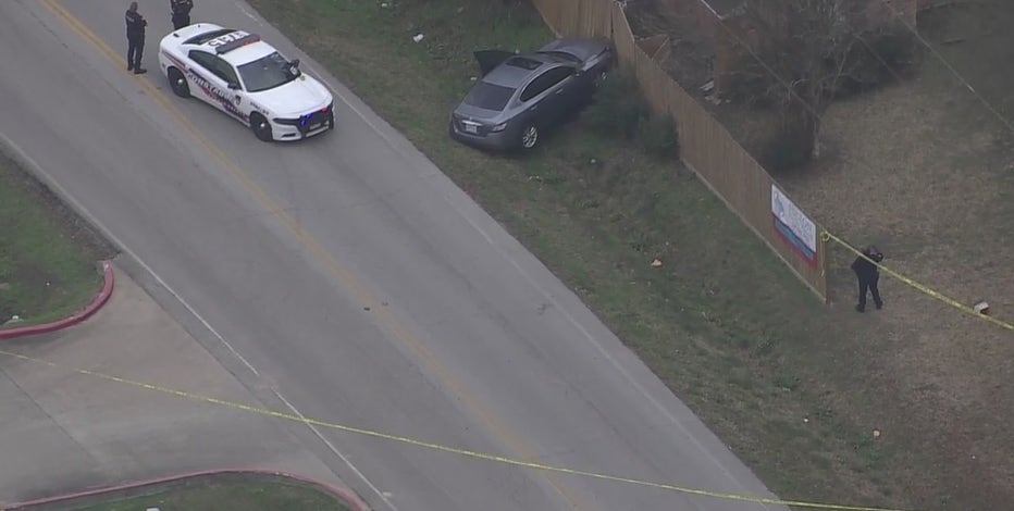 Deadly shooting near Spring: Man killed; 2 suspects apprehended