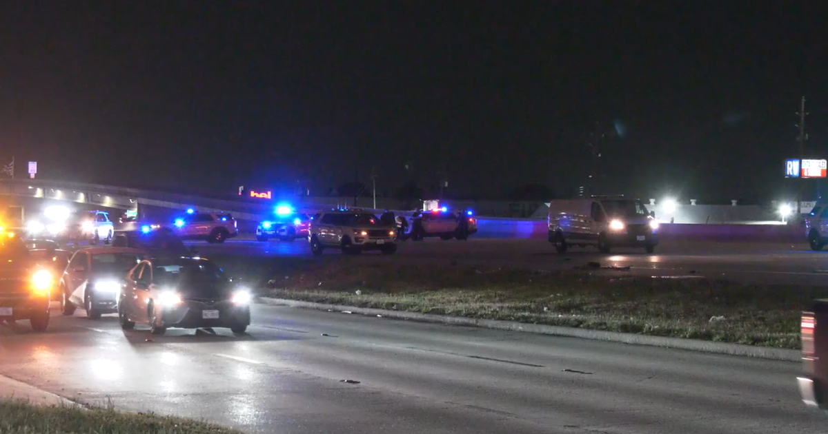 I-45 crashes: Man killed trying to cross freeway, deputies hit by ...