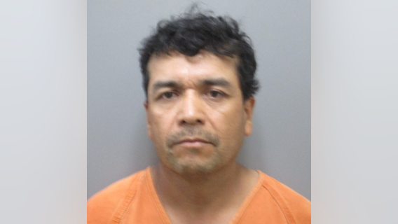 League City crime: Naked man climbs balcony to break into apartment; now on ICE detainer