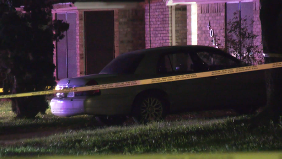 Pasadena murder-suicide: Suspect kills woman, injures another before turning gun on himself