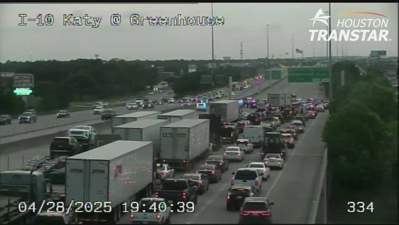 I-10 crash: Roadway closed at Fry Road following deadly 4-vehicle crash