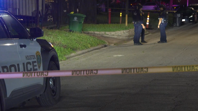 Neighbor dispute ends in deadly shooting on Des Jardines Street: police