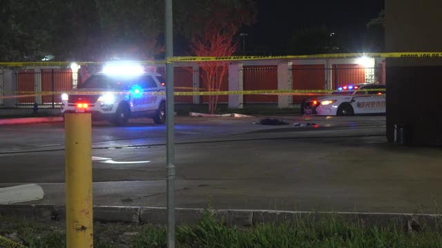 Harris County shooting on Pavilion Point injures 2