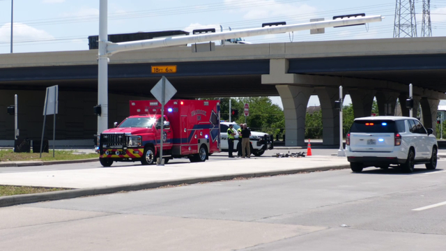 Seabrook crash: 1 killed in bicycle-ambulance crash on Wednesday