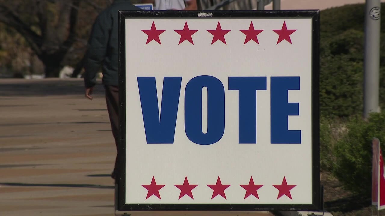 Texas primary runoff elections: Fort Bend County experiencing county-wide poll book issue