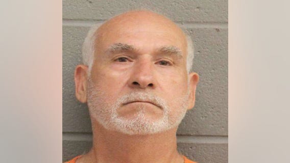 Spring road rage suspect rammed vehicle after burrito thrown at car, deputies say