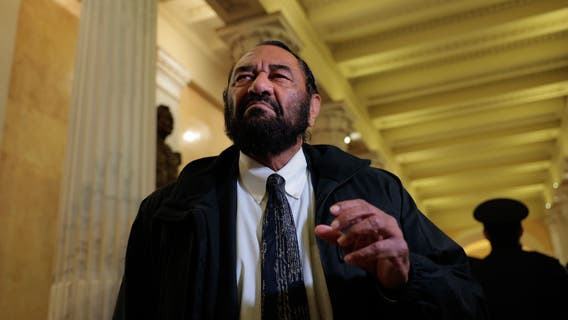 Houston Rep. Al Green files articles of impeachment against Pres. Trump: 'No Pres. is above the law'