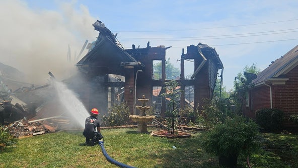 Houston house fire: 2 firefighters being treated after 3-alarm fire, 1 person unaccounted for