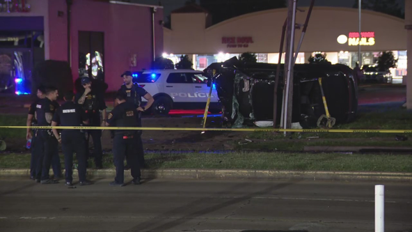 Suspect dead, another killed following Houston vehicle pursuit