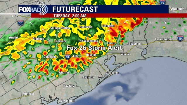 Houston weather: Strong storms possible overnight, FOX 26 Storm Alert issued