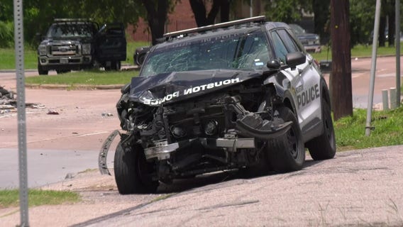 Hundreds of Houston Police and Fire crashes reported: What's the cost?