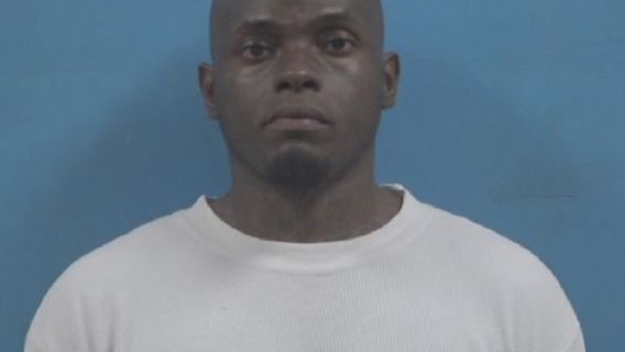 Brazoria County serial aggravated robbery suspect arrested after chase