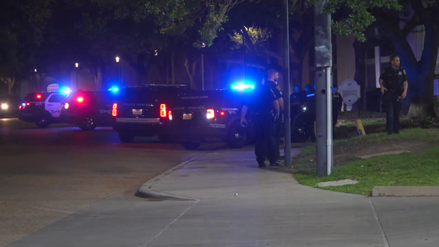 Westchase drive-by shooting: Man killed, Houston police investigating