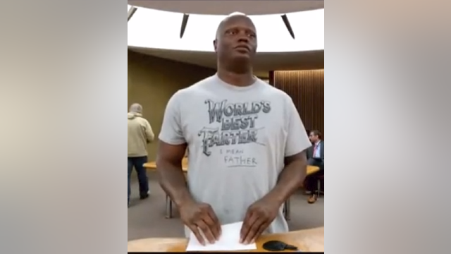 Texas judge scolds 'World's Best Farter' in court