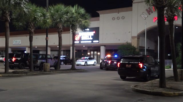 Woman found stabbed to death near west Houston restaurant; suspect turned himself in, police say