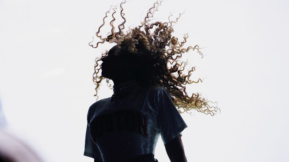 Photos by: Julian Dakdouk and Greg Noire