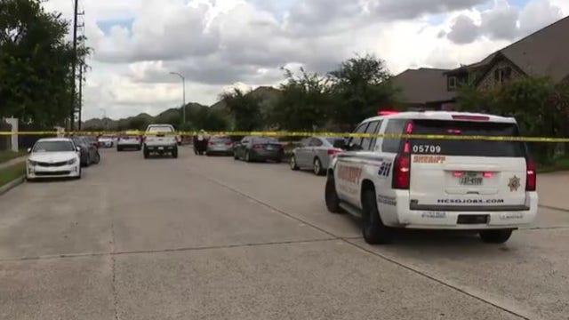 Northwest Harris County: Man found shot in vehicle, dies in hospital, sheriff says