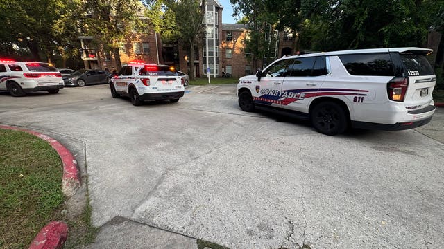 Harris County: Shooting near North Freeway; suspect drives off, officials say