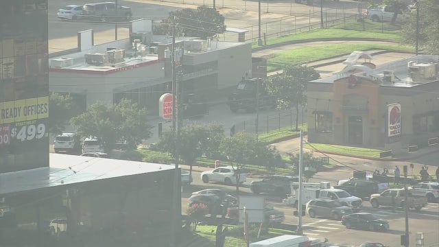 Harris County SWAT: Man believed to be barricaded inside Burger King