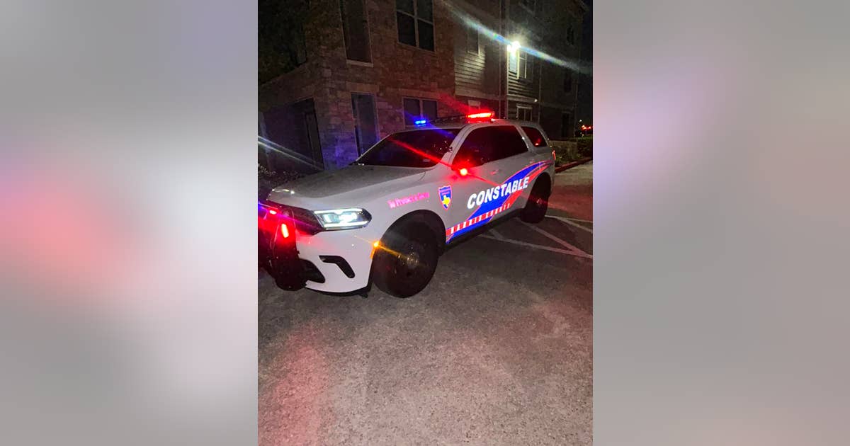 One killed in alleged shootout at north Harris County apartment complex ...