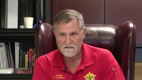 Sweeny police chief speaks after two murders in same apartment