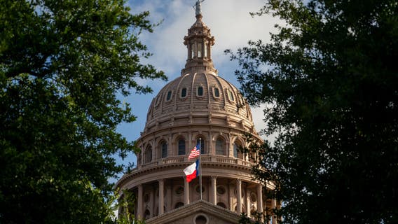 Texas Democrats announce plan to return after leaving state in redistricting clash