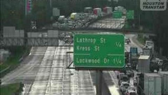 East Houston: I-10 reopens after shutdown caused by downed power lines