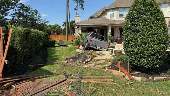 Northwest Harris County: Truck crashes through two backyards; minor injuries reported