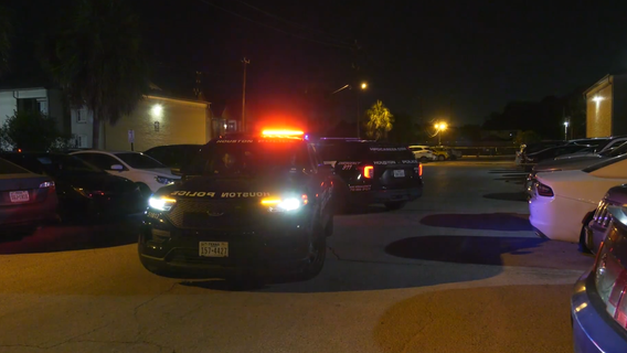 Shooting in west Houston leaves one man injured, struck in the head