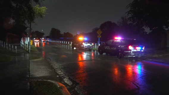 Body found in Brays Bayou near Belle Park Drive; Houston police investigating