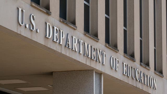 Student loan defaults rising, what to know about repayment plan changes