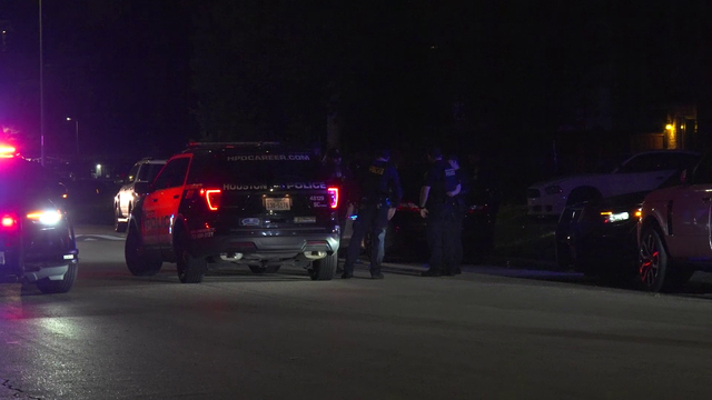 Houston frat party host shot by uninvited guest, police say