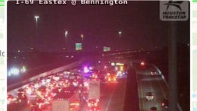 Houston traffic: IH-69 down to one lane after major crash