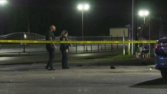 2 shot in possible retaliation shooting in southeast Houston: HPD