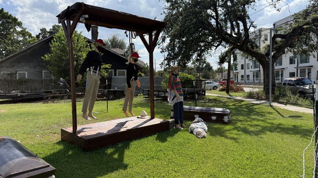 Halloween decoration in Houston's Second Ward sparks controversy