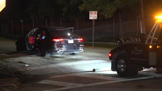 South Houston: Woman struck by her date's vehicle; driver crashes blocks away, police say