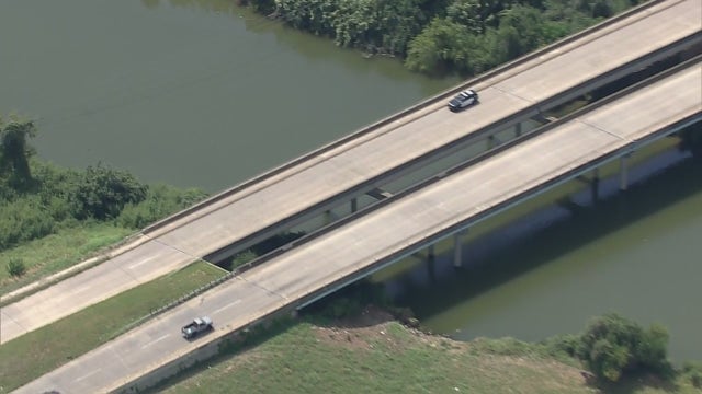 2 bodies found in Houston bayous Monday