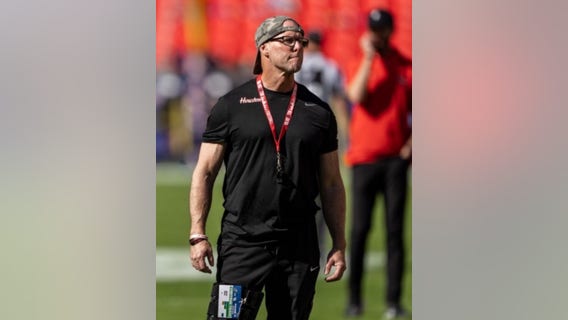 UH football strength, performance coach Kurt Hester dies after cancer battle